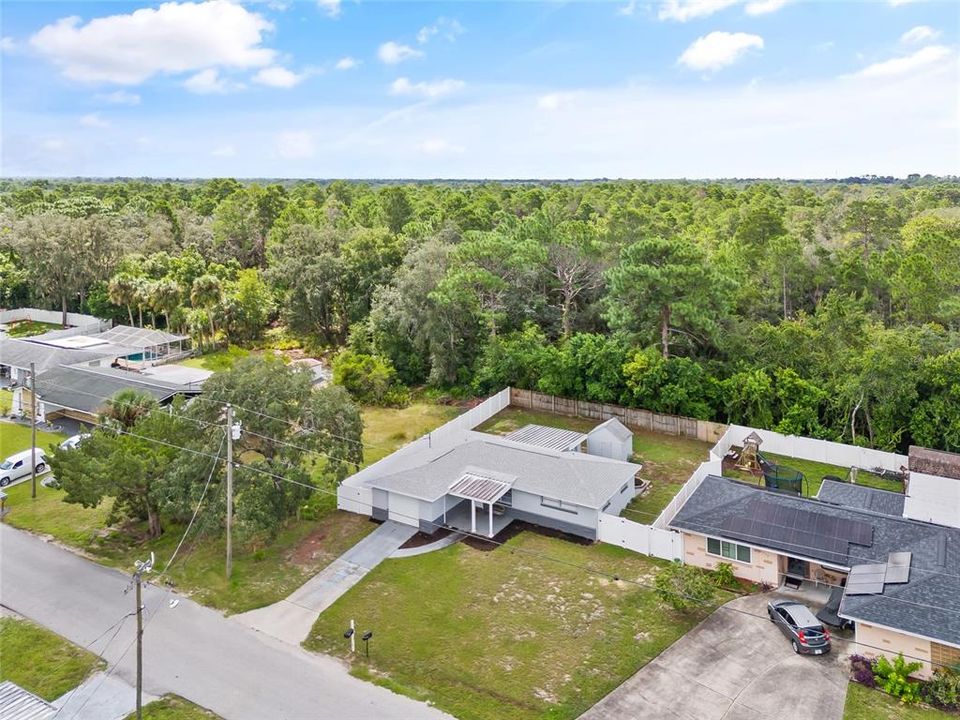 For Sale: $265,000 (3 beds, 2 baths, 1144 Square Feet)