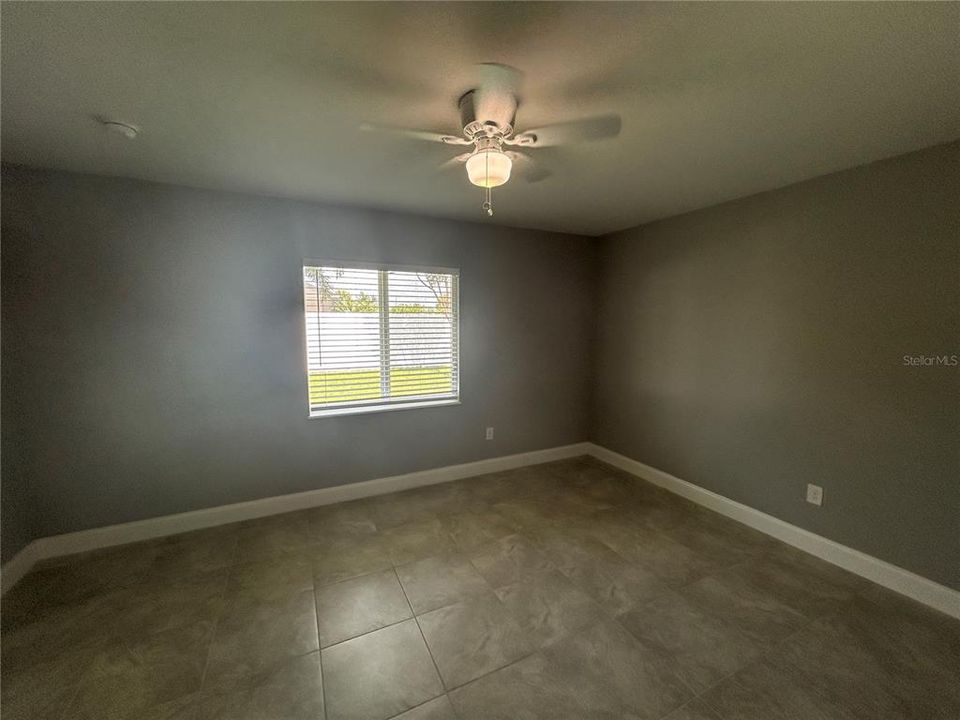 Active With Contract: $1,600 (3 beds, 2 baths, 1263 Square Feet)