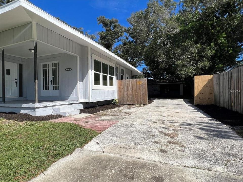 For Rent: $2,650 (3 beds, 2 baths, 1828 Square Feet)