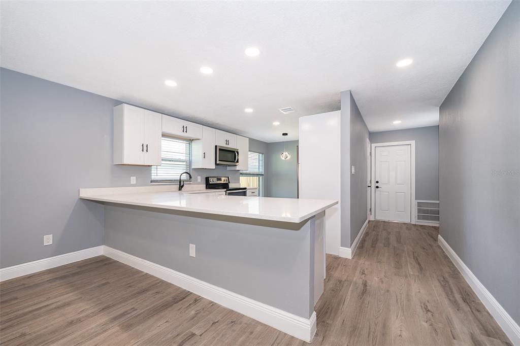 Active With Contract: $420,000 (3 beds, 2 baths, 1410 Square Feet)