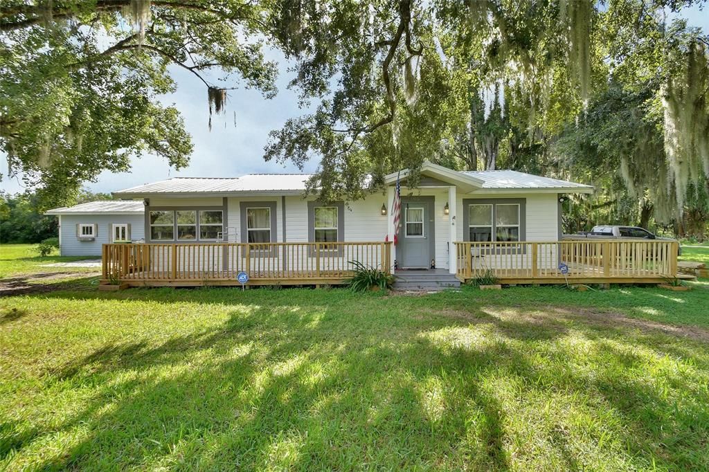 Recently Sold: $245,000 (2 beds, 1 baths, 1015 Square Feet)