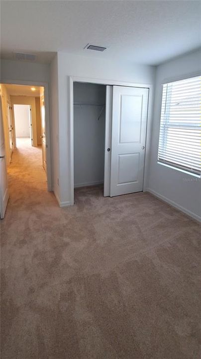 For Rent: $2,000 (3 beds, 2 baths, 1555 Square Feet)