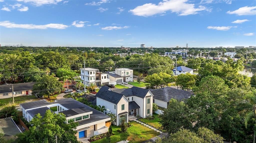 Active With Contract: $1,650,000 (4 beds, 4 baths, 3292 Square Feet)