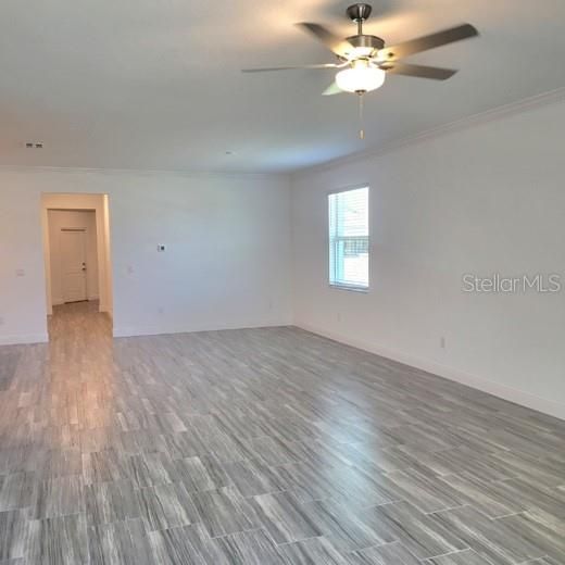 For Rent: $2,400 (3 beds, 2 baths, 1951 Square Feet)