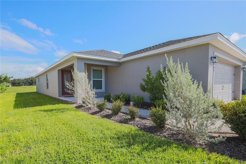 For Sale: $329,900 (4 beds, 2 baths, 1486 Square Feet)