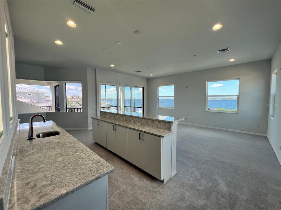 Loft / Screened Lanai