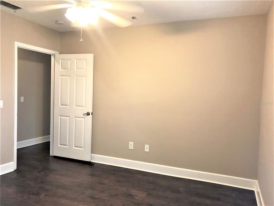 For Rent: $2,100 (3 beds, 2 baths, 1286 Square Feet)