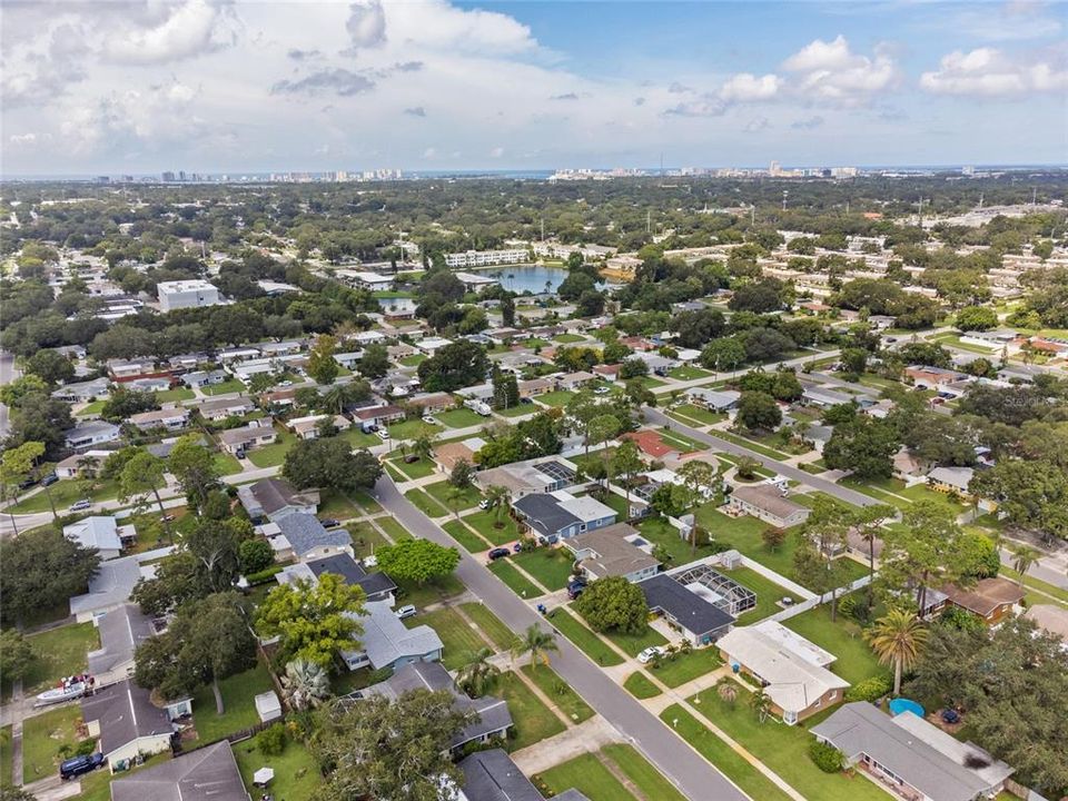 For Sale: $499,900 (3 beds, 2 baths, 1685 Square Feet)