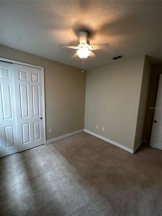 Active With Contract: $2,500 (3 beds, 2 baths, 1800 Square Feet)