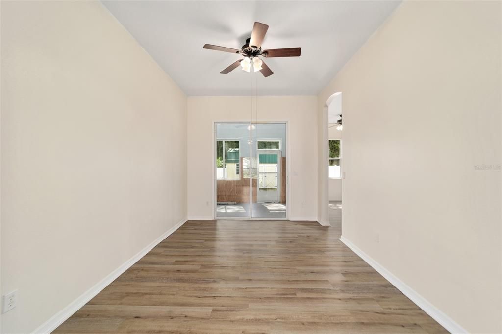 For Sale: $299,900 (3 beds, 2 baths, 2132 Square Feet)