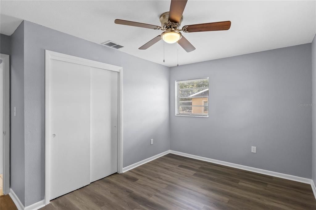 For Sale: $285,000 (3 beds, 1 baths, 1384 Square Feet)