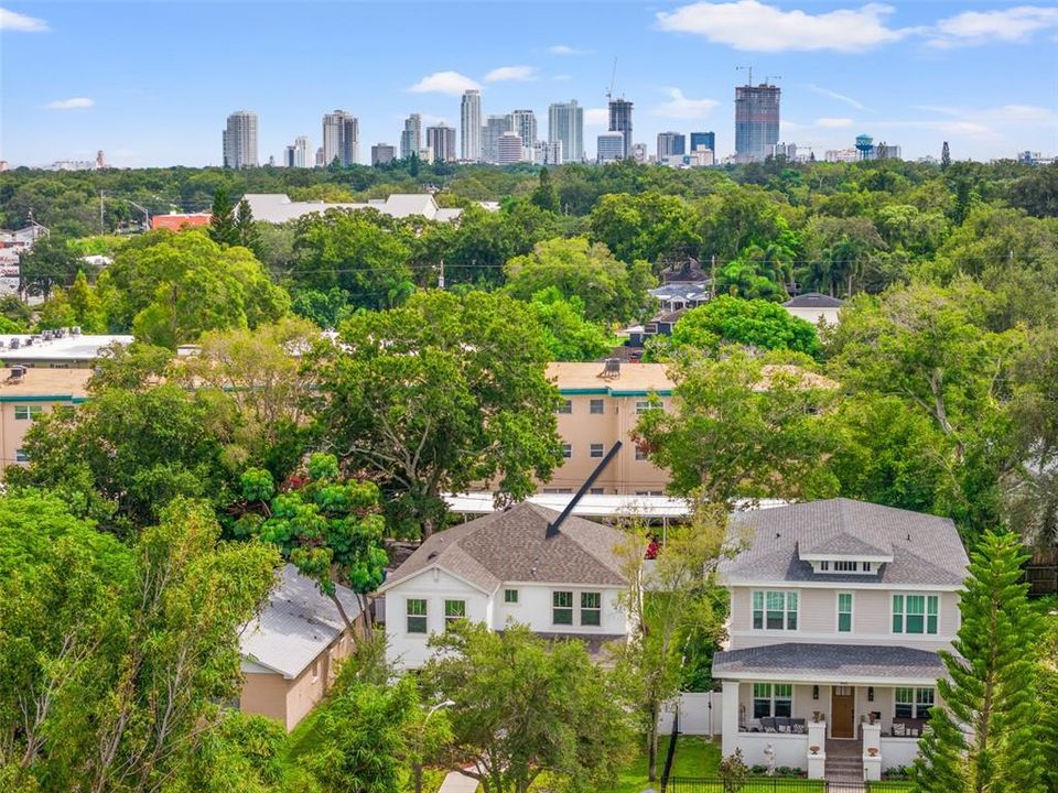 For Sale: $995,000 (4 beds, 3 baths, 2272 Square Feet)