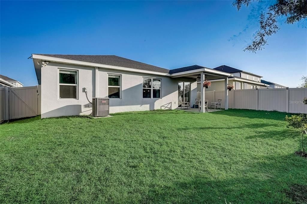 Active With Contract: $2,400 (3 beds, 2 baths, 1818 Square Feet)