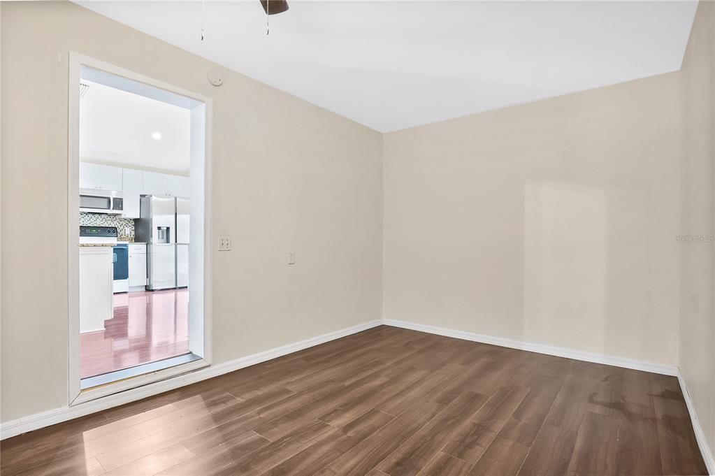 Bonus Room/Converted Garage