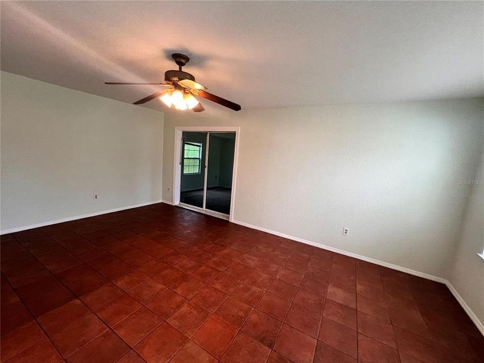 For Rent: $1,650 (2 beds, 2 baths, 1038 Square Feet)