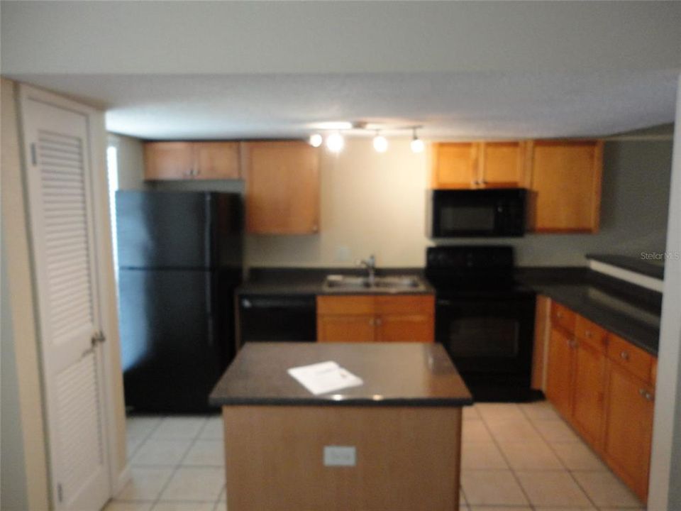 For Rent: $1,395 (2 beds, 2 baths, 1070 Square Feet)