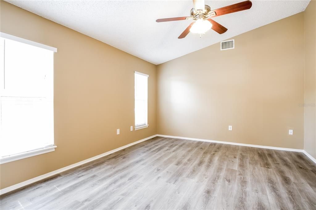 For Rent: $1,970 (3 beds, 2 baths, 1413 Square Feet)