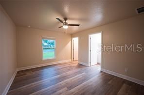 For Rent: $2,000 (3 beds, 2 baths, 1152 Square Feet)