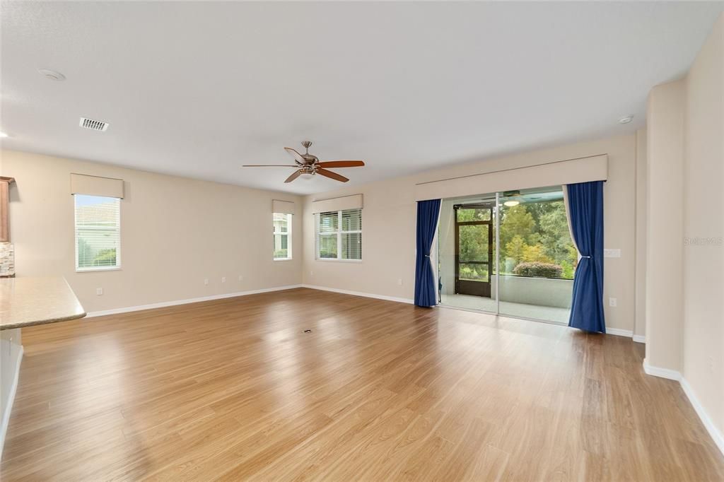 For Sale: $355,000 (3 beds, 2 baths, 2108 Square Feet)