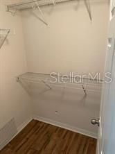 For Rent: $2,000 (3 beds, 2 baths, 1279 Square Feet)