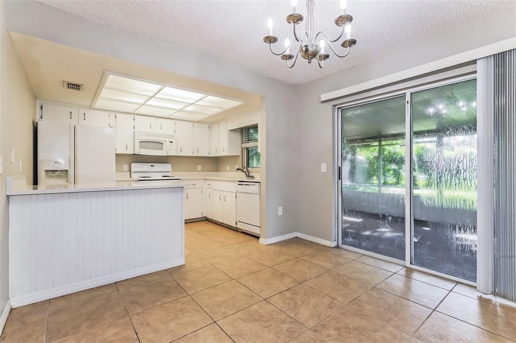 For Rent: $2,025 (3 beds, 2 baths, 1324 Square Feet)