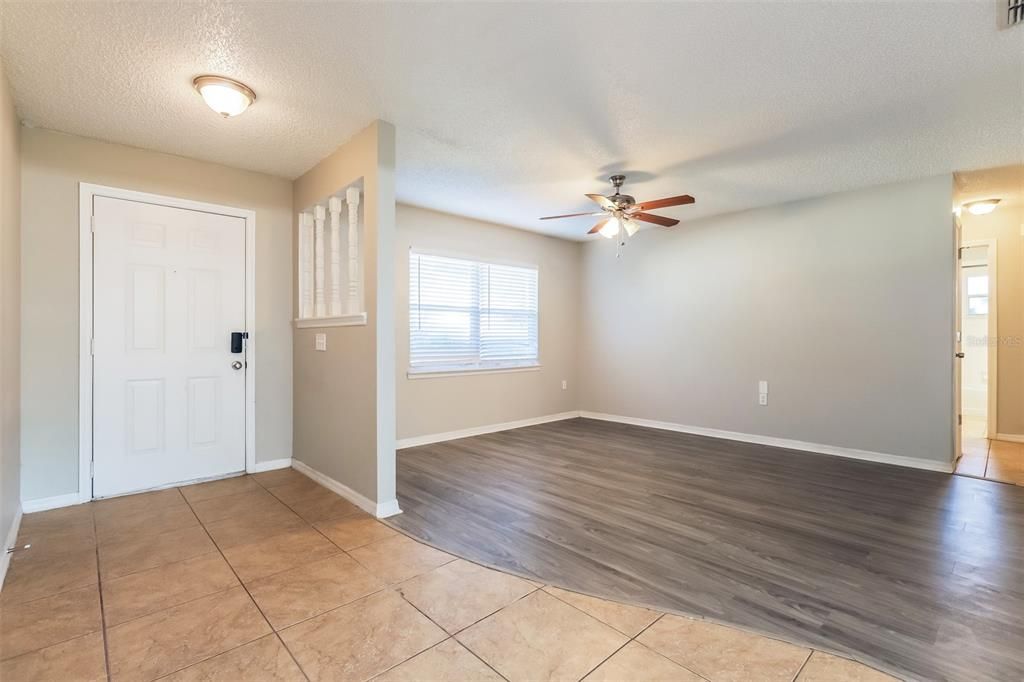 For Rent: $2,025 (3 beds, 2 baths, 1324 Square Feet)