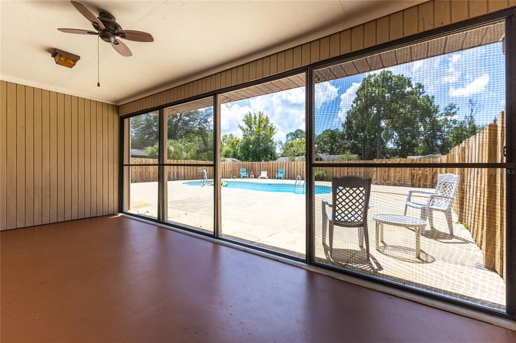 Screened Porch