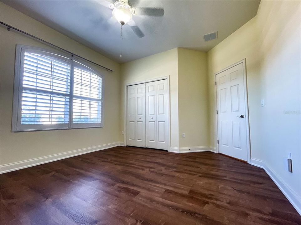 Front Bedroom 5 Closet