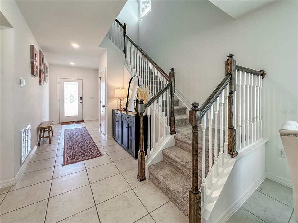 Active With Contract: $2,400 (4 beds, 2 baths, 2155 Square Feet)