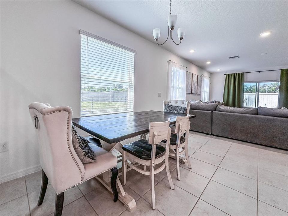 Active With Contract: $2,400 (4 beds, 2 baths, 2155 Square Feet)