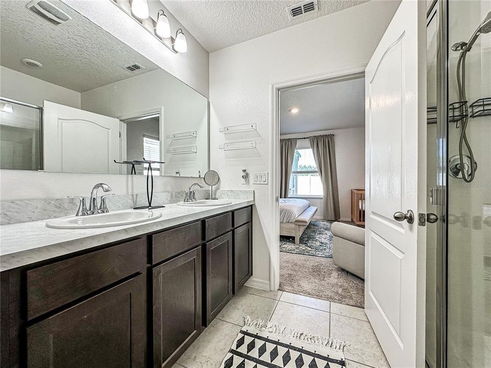 Active With Contract: $2,400 (4 beds, 2 baths, 2155 Square Feet)