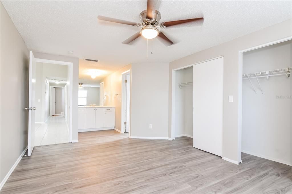 For Rent: $2,225 (3 beds, 2 baths, 1155 Square Feet)