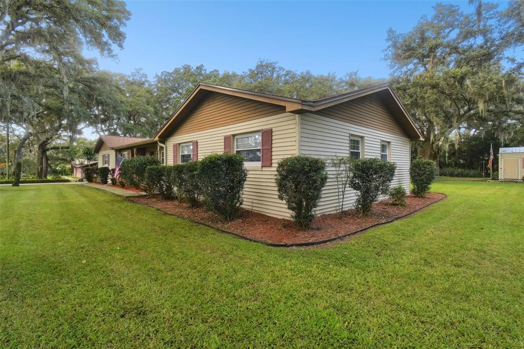 For Sale: $515,000 (3 beds, 2 baths, 1618 Square Feet)