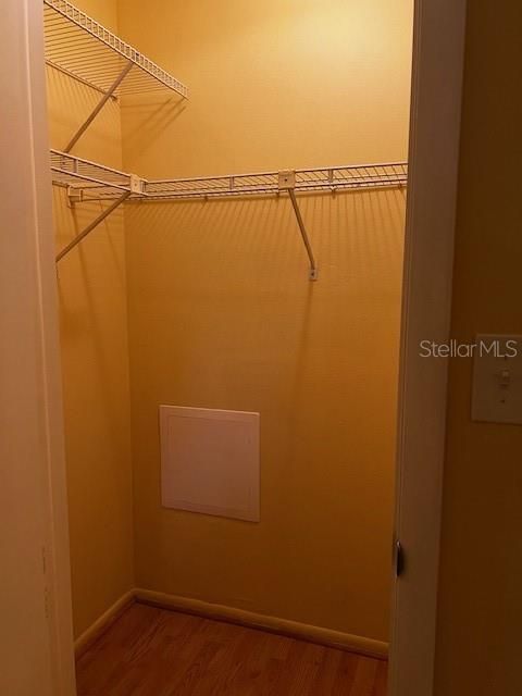 For Sale: $129,900 (1 beds, 1 baths, 644 Square Feet)