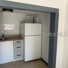 For Rent: $1,150 (2 beds, 1 baths, 1000 Square Feet)