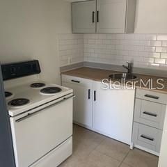 For Rent: $1,150 (2 beds, 1 baths, 1000 Square Feet)