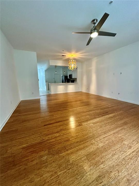 For Rent: $2,300 (3 beds, 2 baths, 1682 Square Feet)