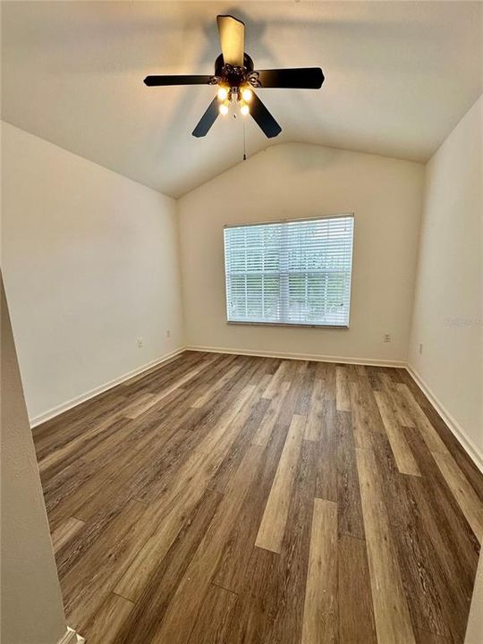 For Rent: $2,300 (3 beds, 2 baths, 1682 Square Feet)