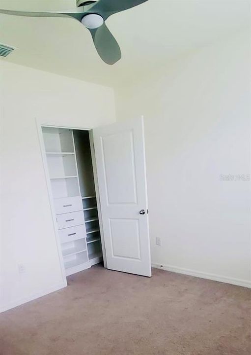 For Rent: $2,100 (3 beds, 2 baths, 1690 Square Feet)