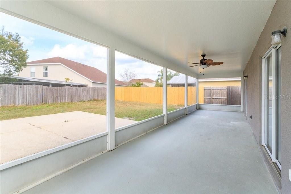 For Rent: $2,547 (4 beds, 2 baths, 1929 Square Feet)