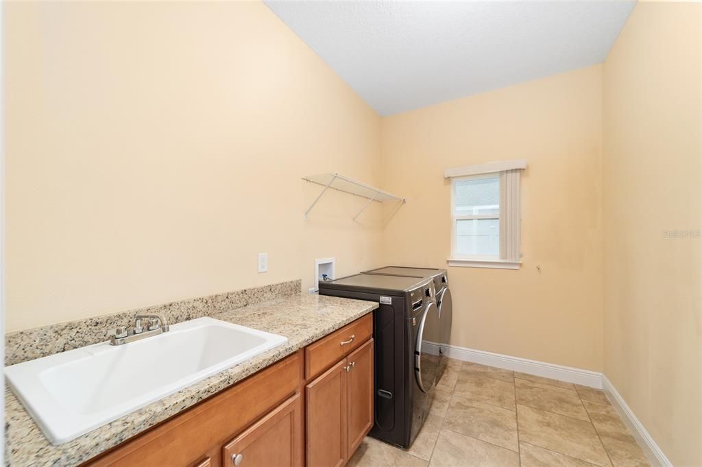 For Sale: $380,300 (4 beds, 2 baths, 2128 Square Feet)