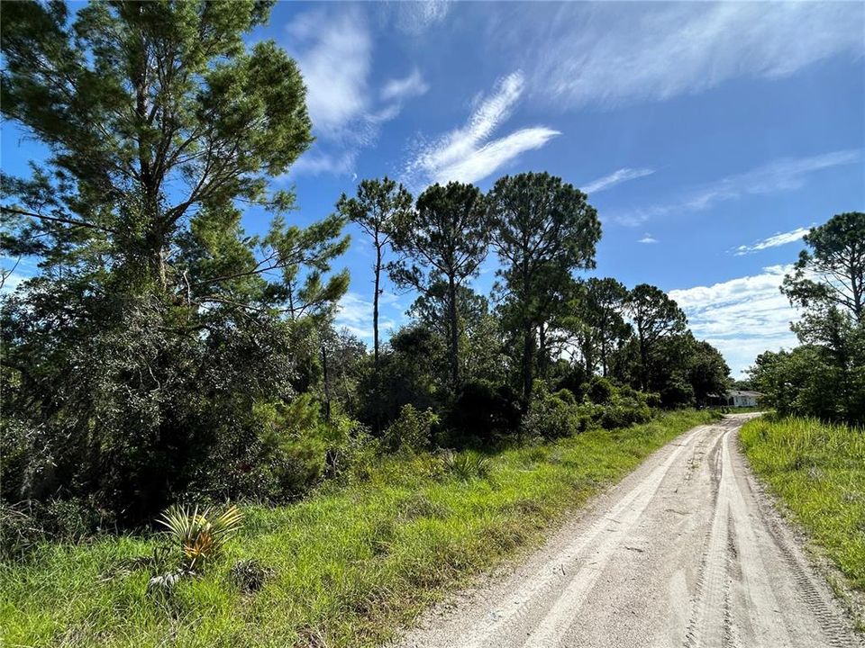 En Venta: $14,990 (0.30 acres)