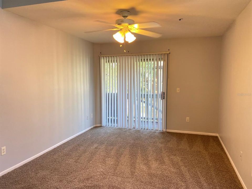 For Rent: $1,325 (1 beds, 1 baths, 823 Square Feet)