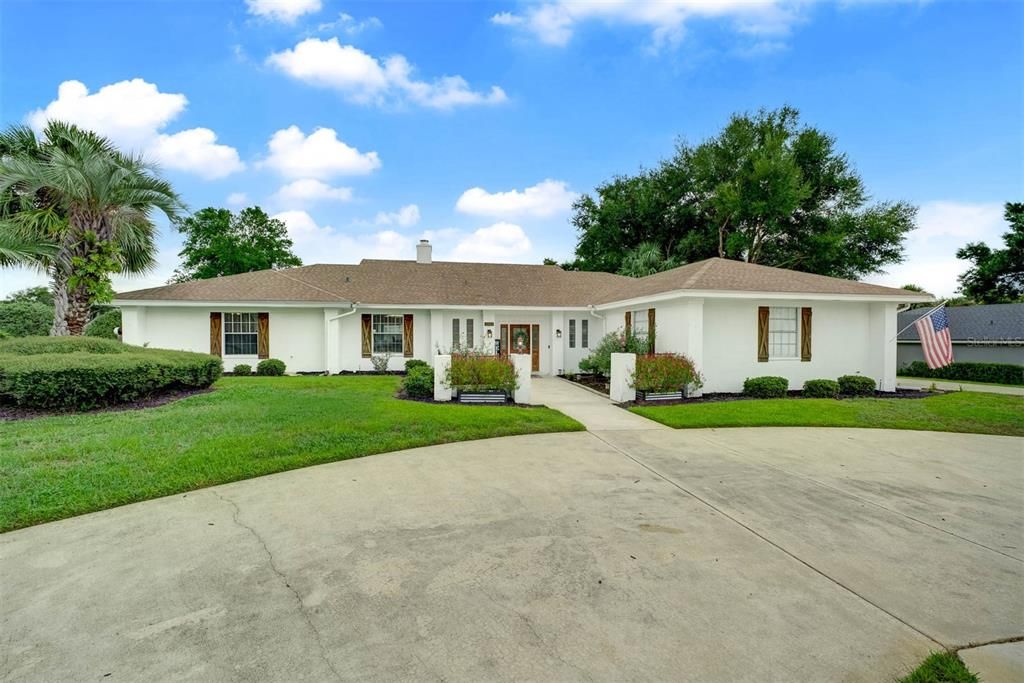 For Sale: $515,000 (3 beds, 2 baths, 2767 Square Feet)