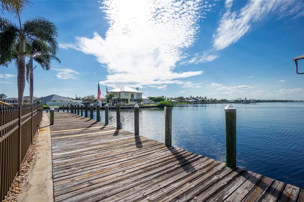 For Sale: $1,200,000 (3 beds, 2 baths, 2301 Square Feet)