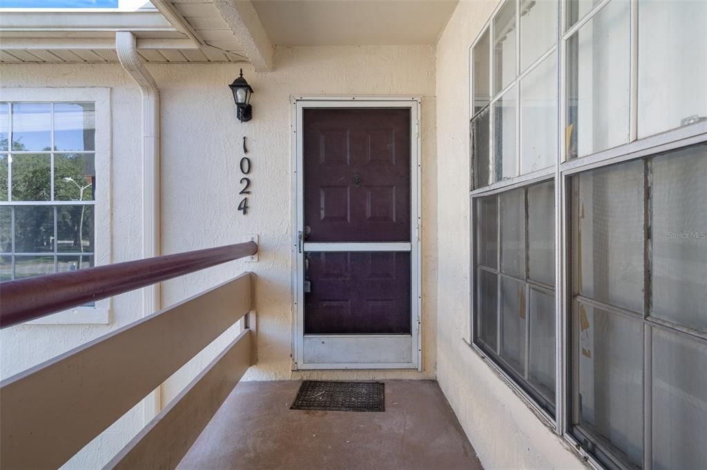 For Rent: $1,600 (2 beds, 2 baths, 1036 Square Feet)