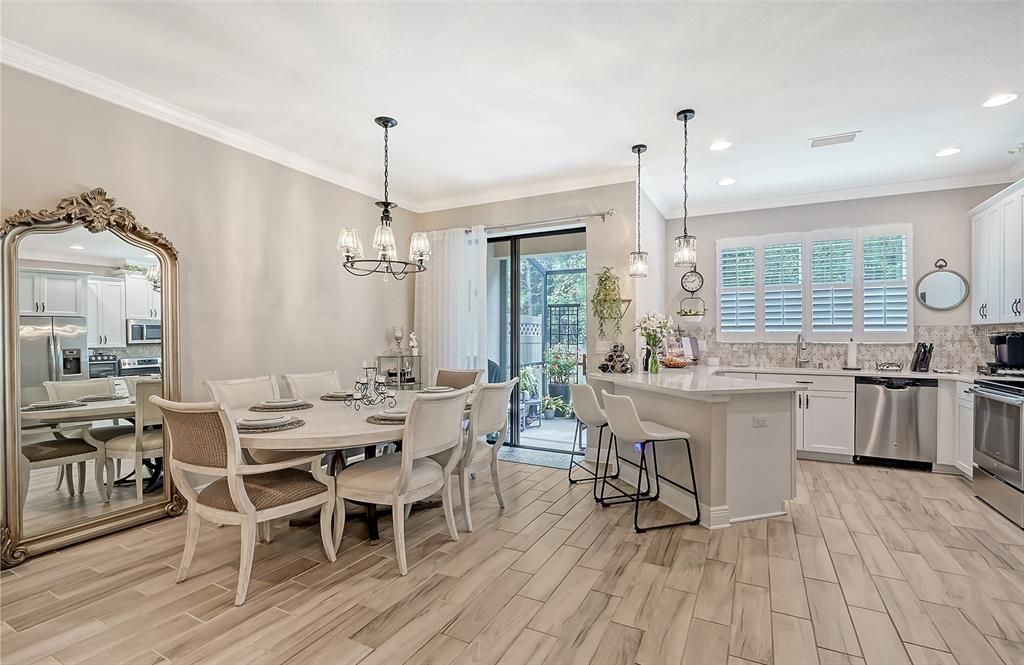 Kitchen nook area