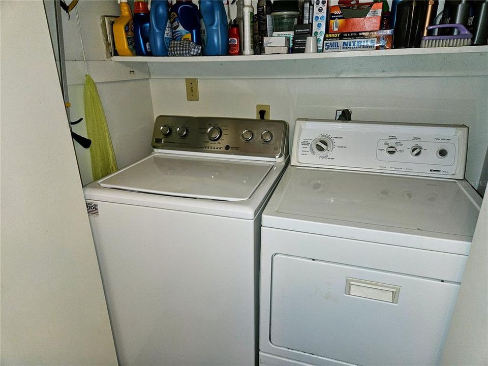 For Sale: $120,000 (2 beds, 2 baths, 1044 Square Feet)