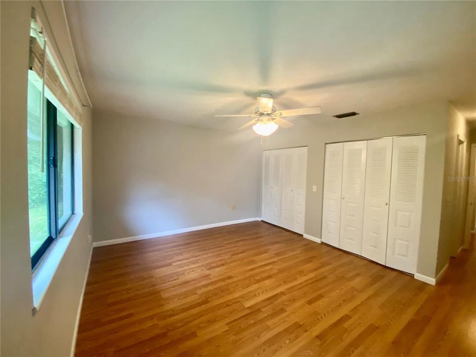 For Sale: $235,000 (2 beds, 2 baths, 1153 Square Feet)