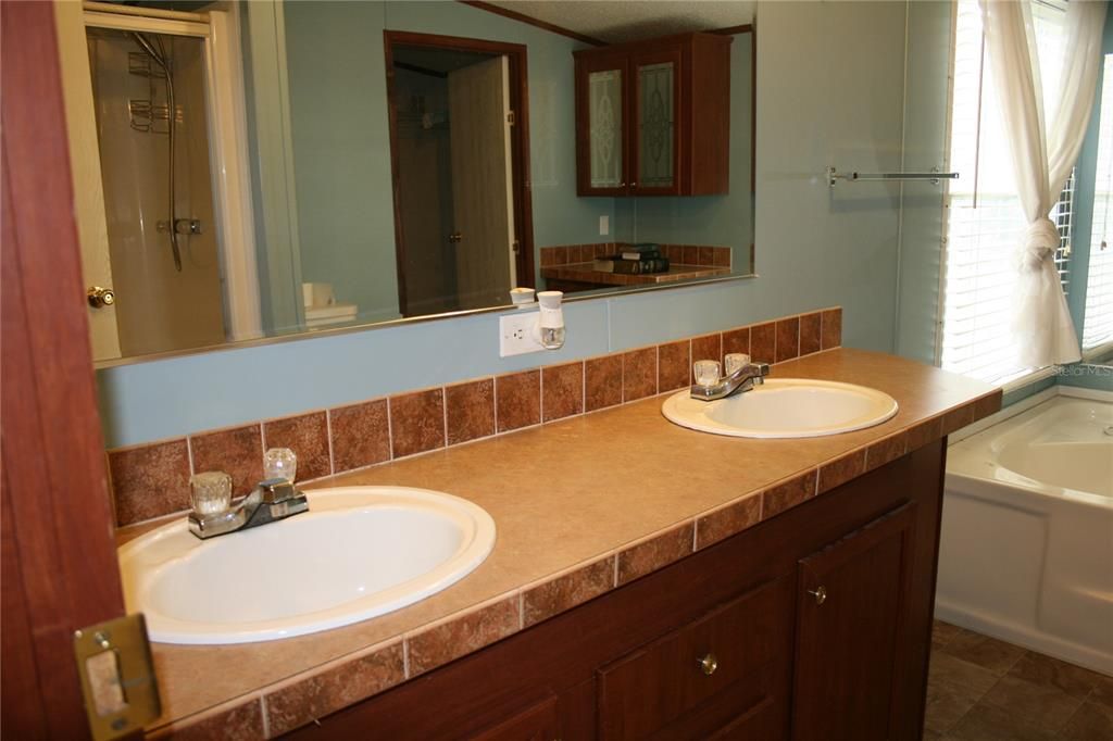 Primary Bathroom with 2 sinks